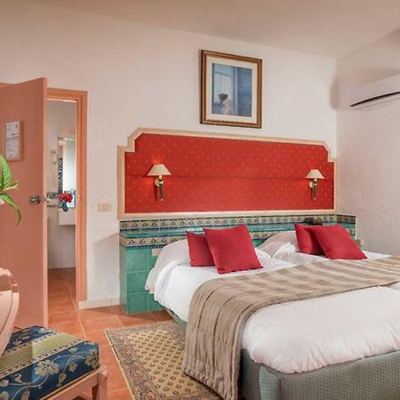 Oasis Marine Hotel Sangho Ngoại thất bức ảnh